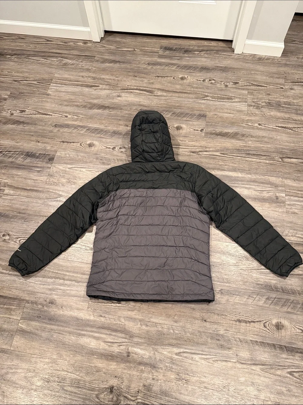Columbia Omni-Heat Hooded Puffer Jacket Men's Size Medium Black Gray Full Zip